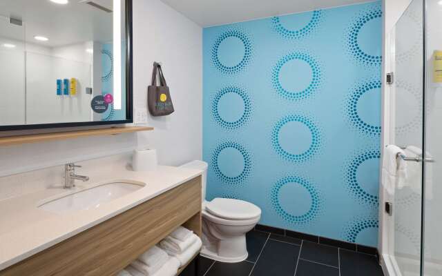 TRU BY Hilton Sharonville