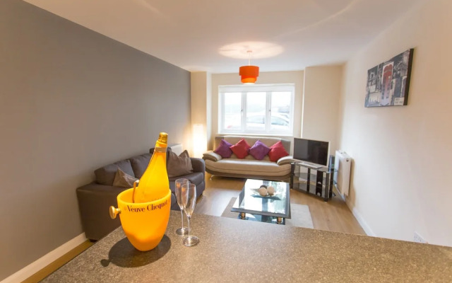 Razia Apartments