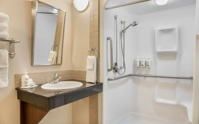 Ramada by Wyndham Lac La Biche