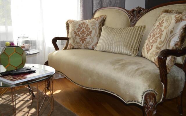 Parliament Sofia - Top Center Luxury Apartment