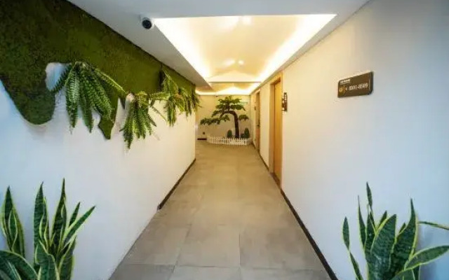 Yinxi Linjiang Homestay (Phoenix Ancient Town Tuojiang Yunqiao Branch)