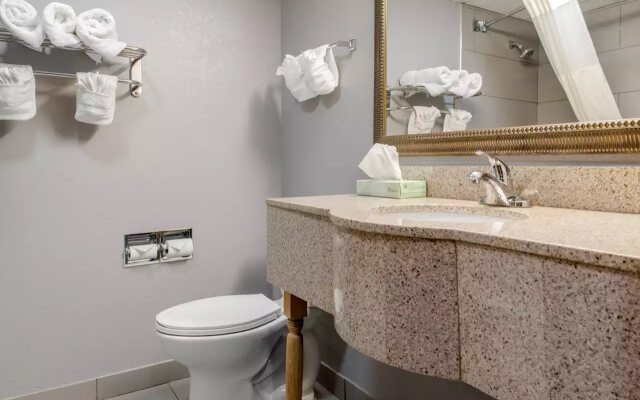 Quality Inn & Suites Bedford West