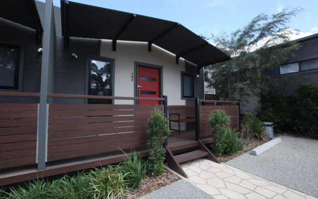 Airport Tourist Village Melbourne