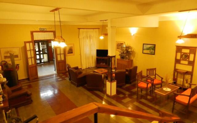 Hotel Piedra Blanca