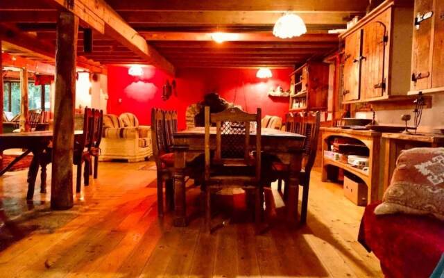 Unique Fairytale Farmhouse Near Galway