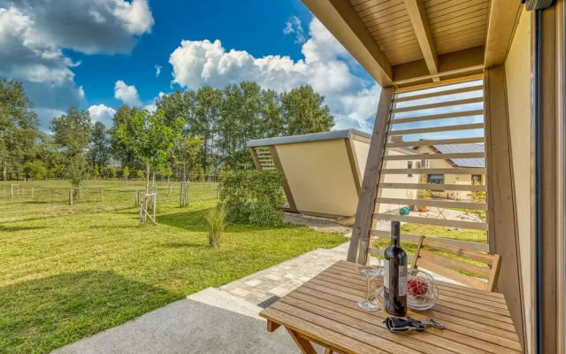 Riverside Suite Jure Private Beach