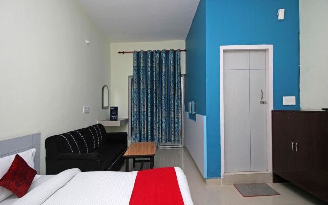 OYO Flagship 5175 Hotel Rama Blue Point