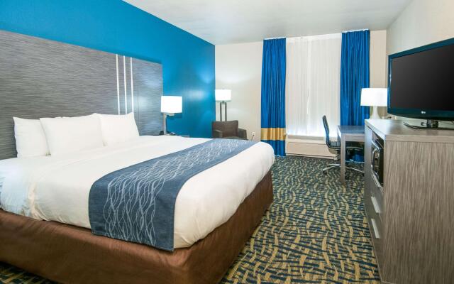 Comfort Inn & Suites Pauls Valley - City Lake