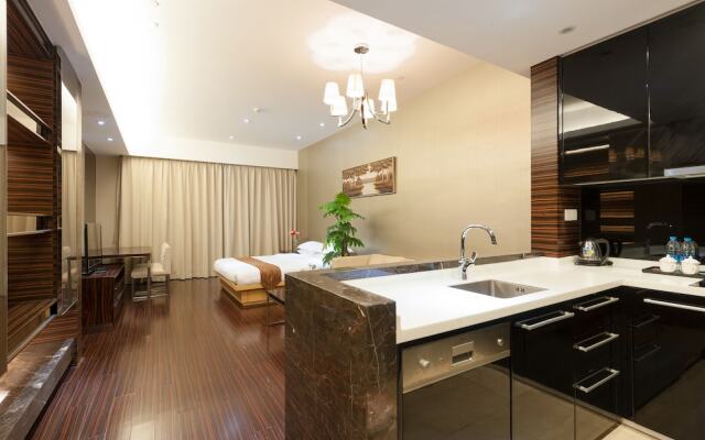 Yicheng Pazhou Poly World Trade Centre Apartment