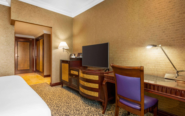 Grand Regency Doha, Trademark Collection by Wyndham