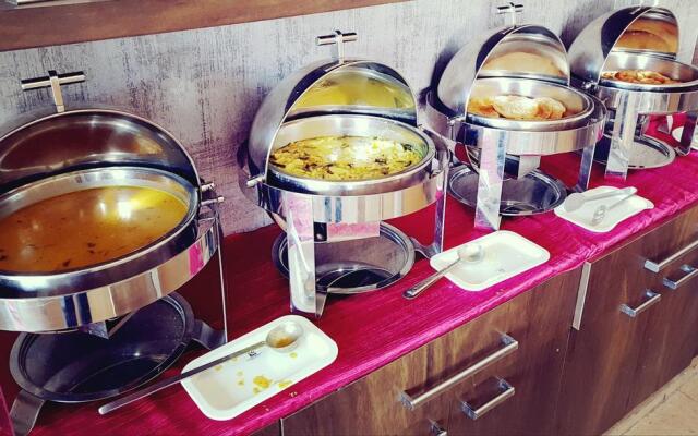 Hotel Santhi Bhavan