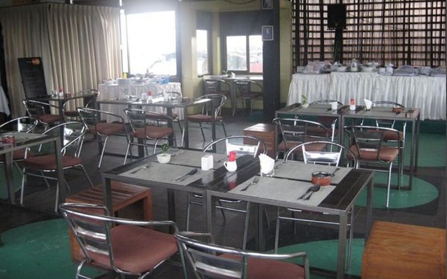 Hotel Pho Sein