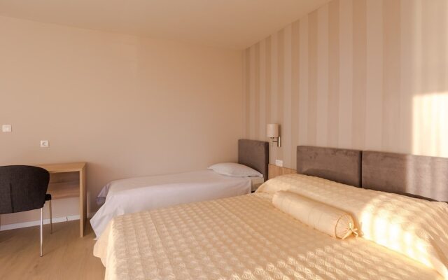 Luxury Villa White Velvet with Pool