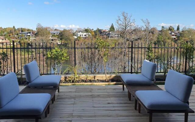 Wonderful River View-Brand New Home - 4 Bedrooms