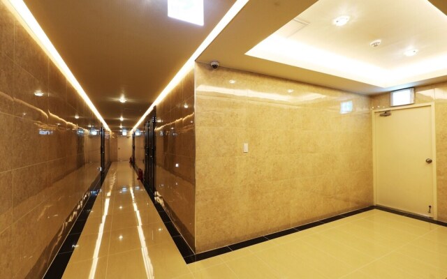 Incheon (Wolmido) Grand Suite Hotel
