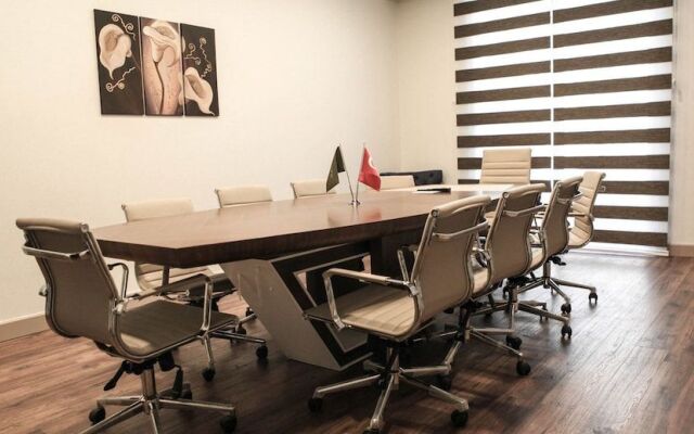 Rezone Health & Oxygen Hotel