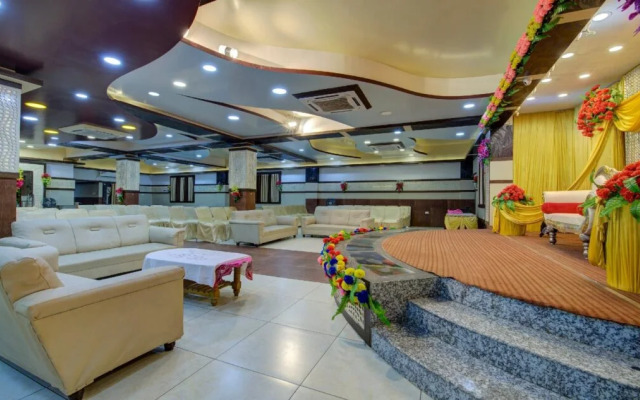 Hotel Madhuram By OYO Rooms