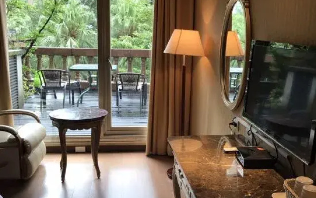 Jia Bin Ge Hotspring Resort Hotel