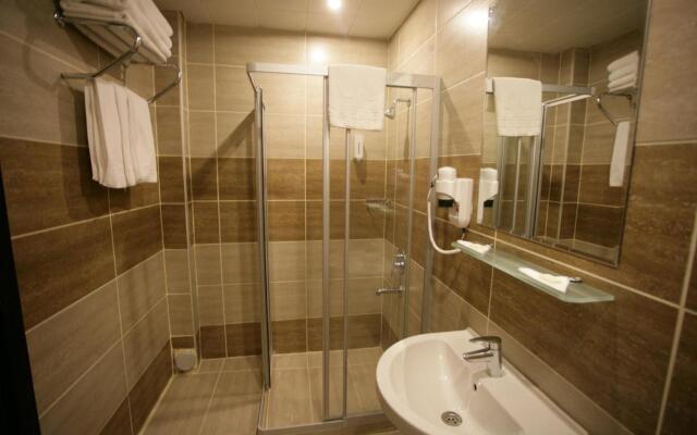 Hotel Guven