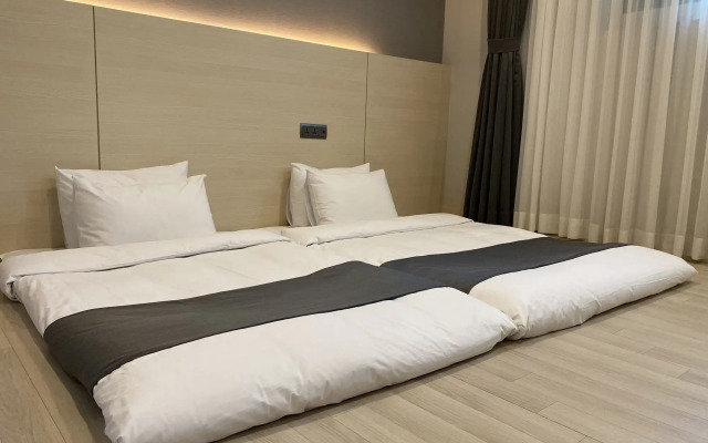 New Donghae Hotel