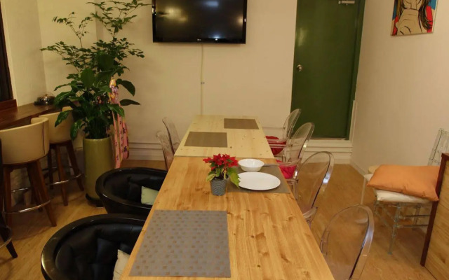 Sum Guesthouse Busan Station