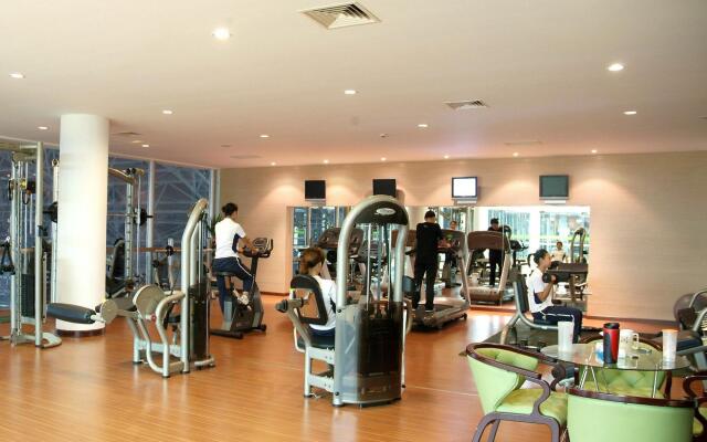 Donghu Lingang Hotel