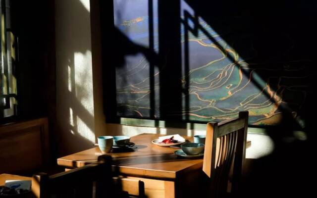 21C View Inn