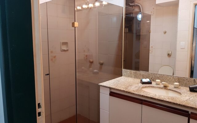 Leblon Praça Antero de Quental