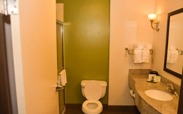 Sleep Inn & Suites Laurel near Fort Meade