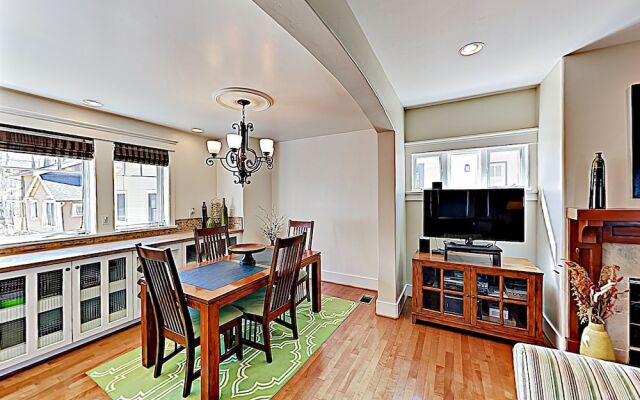 New Listing! All-suite Near State Street 2 Bedroom Home