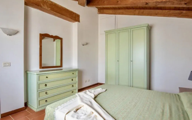 Graziose Ville con A.C e piscina comune