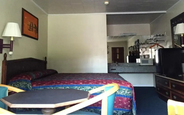 Royal Inn
