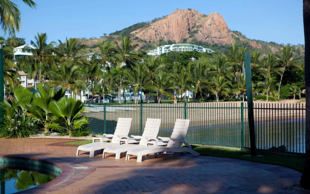 Mariners North Holiday Apartments