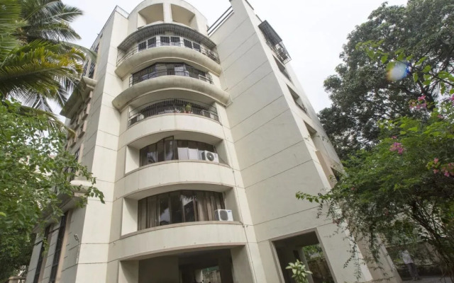 OYO 690 Apartment Powai