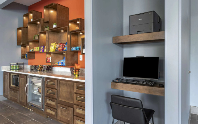 Cambria Hotel Nashville Airport