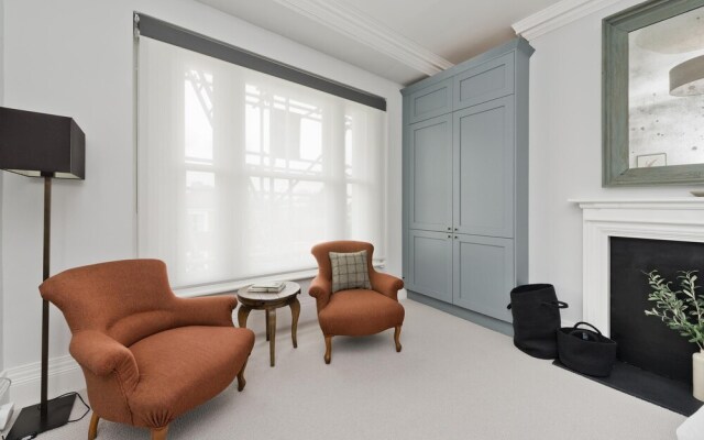 Perfect Pied-a-terre in Clapham by Underthedoormat