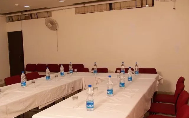 Hotel Zara Grand