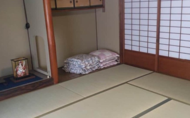 Guest House Misaki Kominka House – Guest Rooms – Misaki