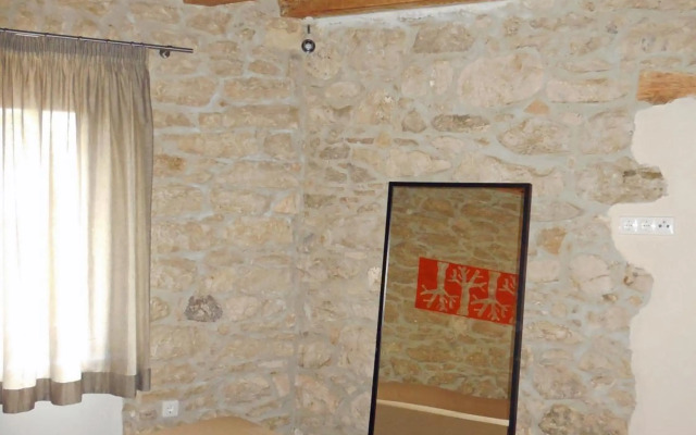 Stone House Apartments