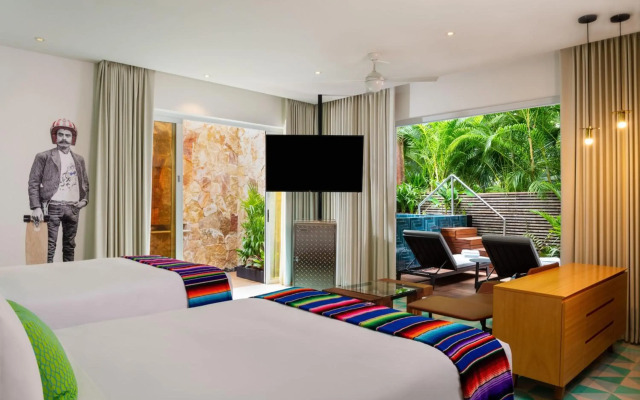 W Punta de Mita