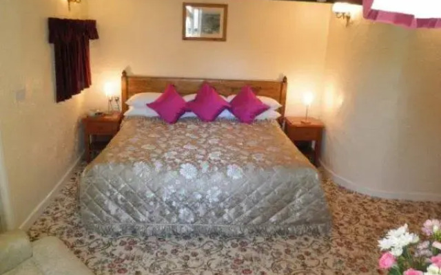 Tinhay Mill Guest House