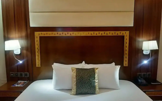 Bon Hotel Nest