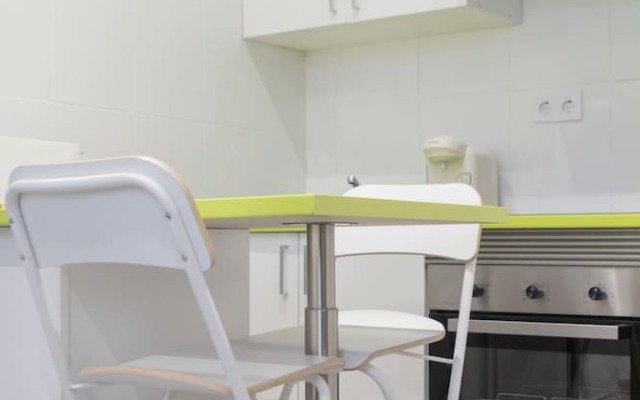 Dobo Homes Ronda De Valencia Apartment