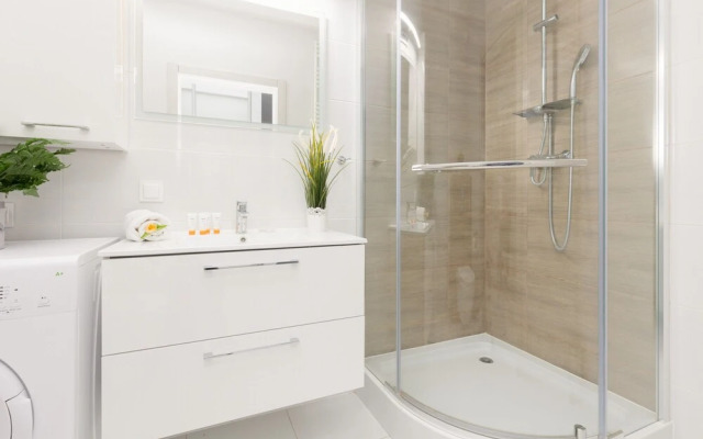 Apartment Warsaw Fort Wola by Renters