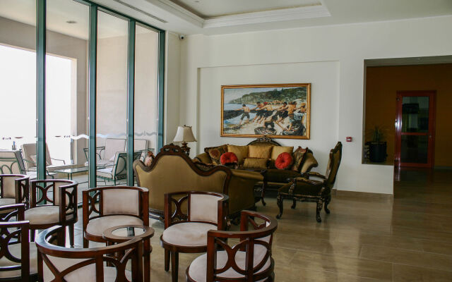 Royal Princess Hotel