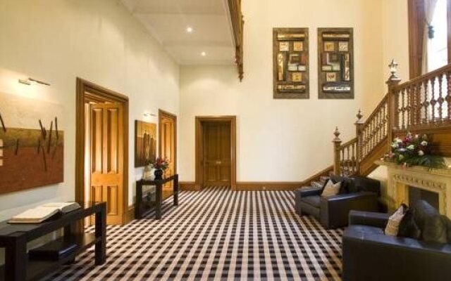 Kinnettles Castle