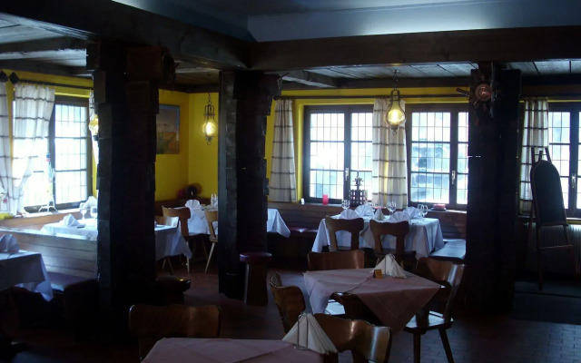 Matterhorn Golf Hotel