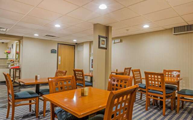Quality Inn Hyde Park Poughkeepsie North