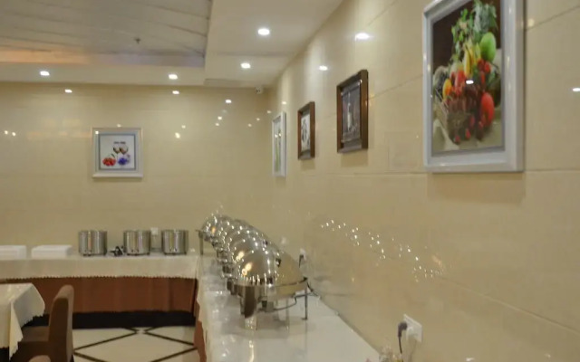 Tianjin Garden Business Hotel