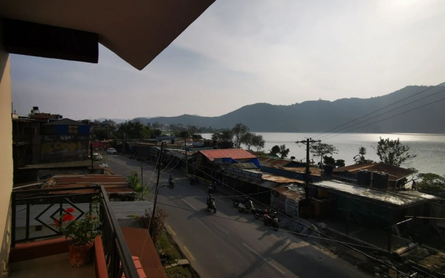 Pokhara Metro Eco Hotel - Hostel